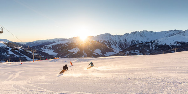 Zillertal Arena Skigebiet mit 150 km Pisten, größtes Skigebiet im Zillertal